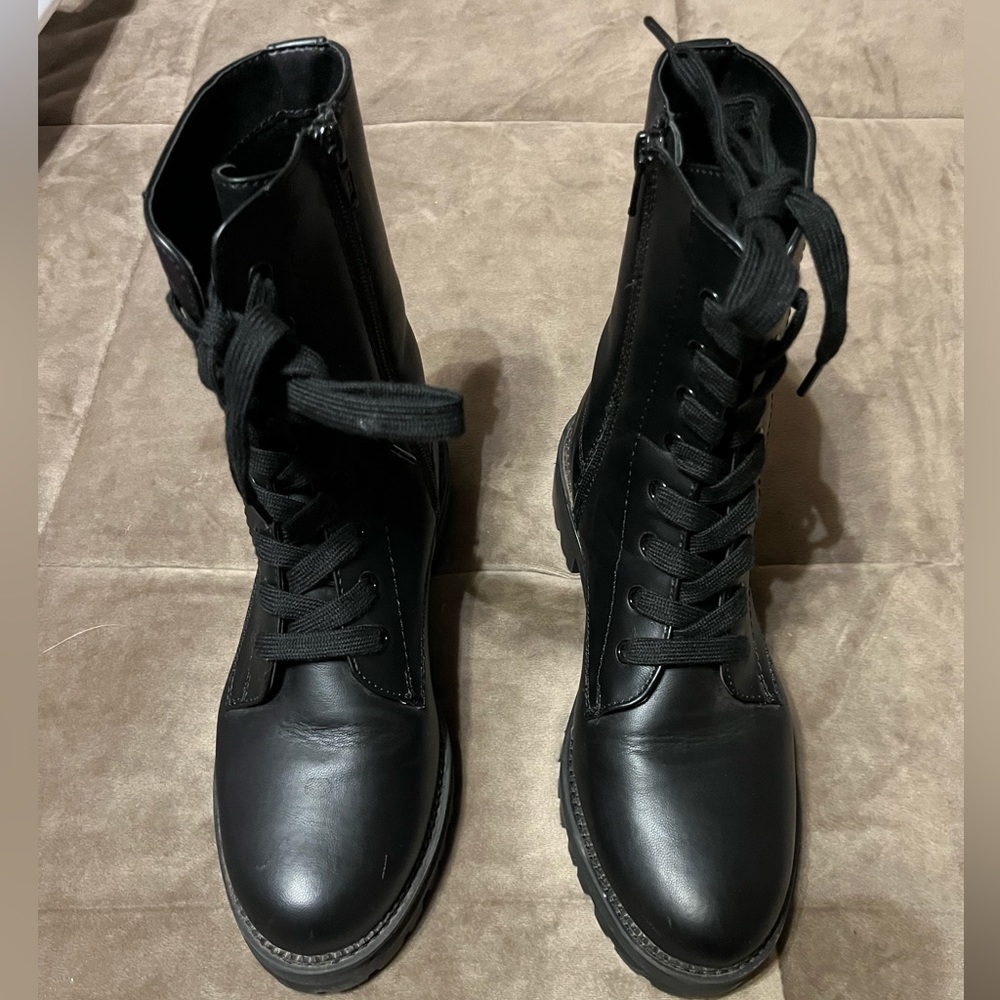 Black boots